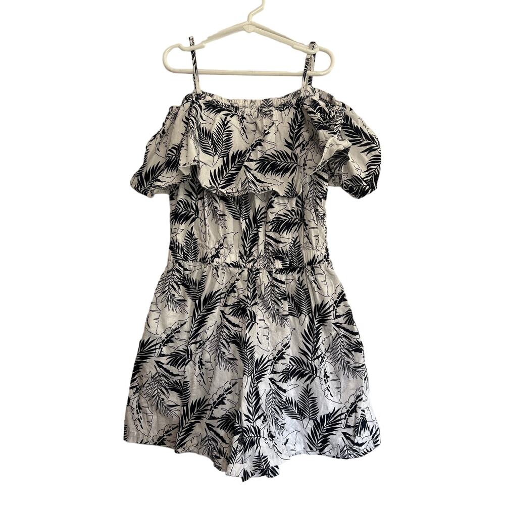 Chicwish Romper Womens Size Small Black and White Tropical Print Off Shoulders